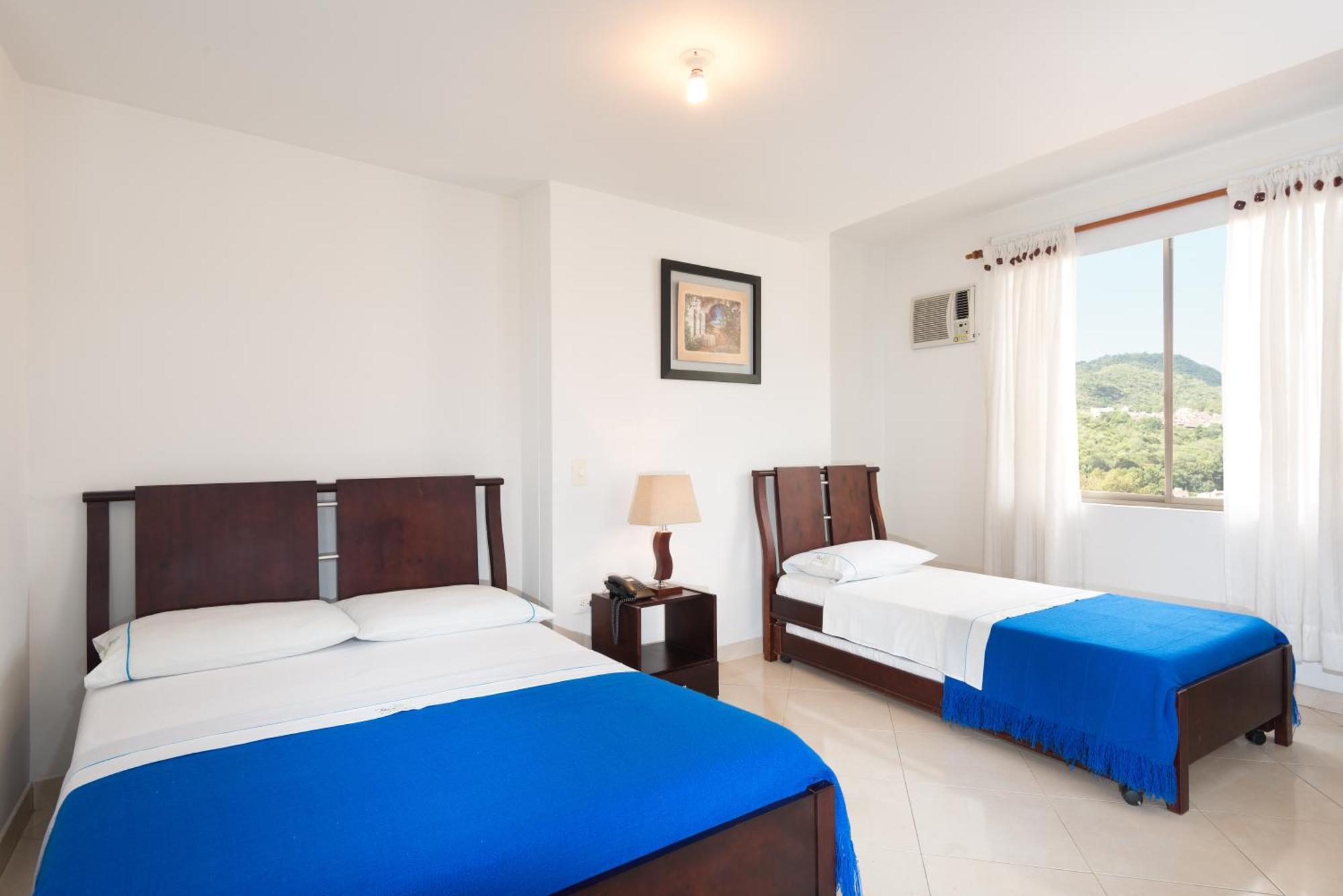 Hotel Puerto Bahia San Gil Extérieur photo