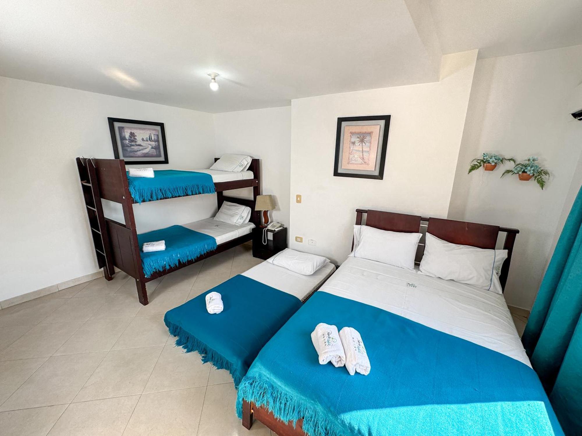 Hotel Puerto Bahia San Gil Extérieur photo