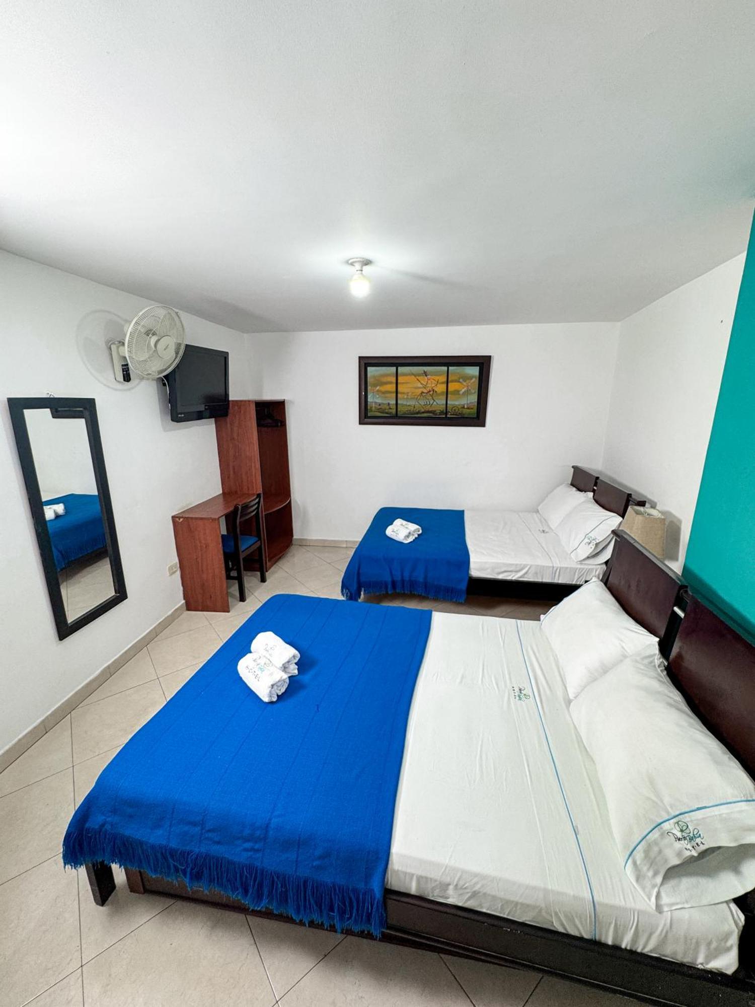 Hotel Puerto Bahia San Gil Extérieur photo