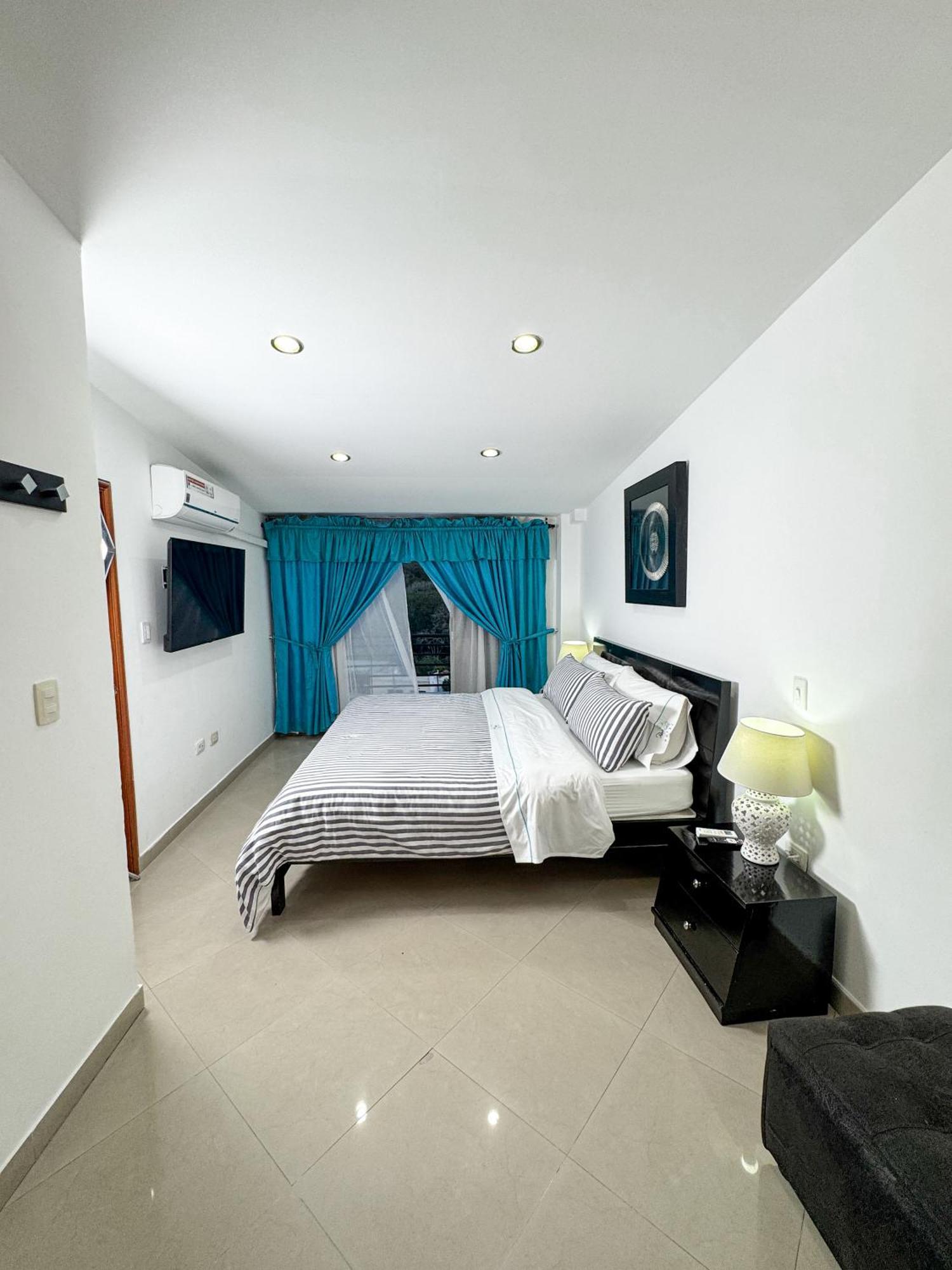 Hotel Puerto Bahia San Gil Extérieur photo